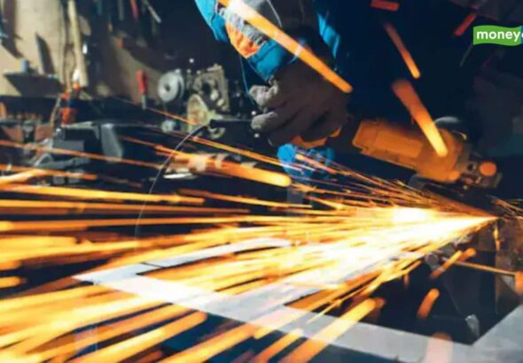 Core Sector: मार्च में 0.4% गिरा कोर सेक्टर, अगस्त 2024 के बाद सबसे खराब प्रदर्शन