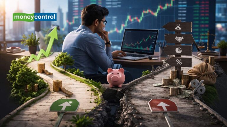 डायरेक्ट और रेगुलर म्यूचुअल फंड में कौन-सा बेहतर? इस बात का ध्यान रखेंगे तो होगी लाखों की बचत