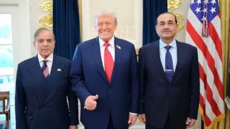 Donald Trump Praise Pakistan: अमेरिका-ईरान बातचीत फेल, फिर ट्रंप ने क्यों की शहबाज-मुनीर की तारीफ?