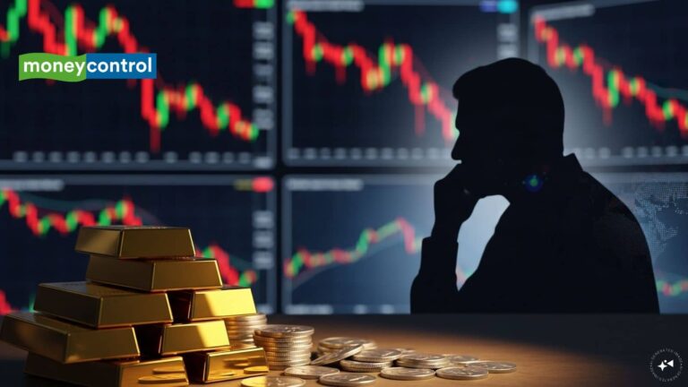 Gold-Silver Prices: सुनहरा दौर खत्म? एक्सपर्ट बोले- अब सुरक्षित निवेश नहीं रहे सोना-चांदी