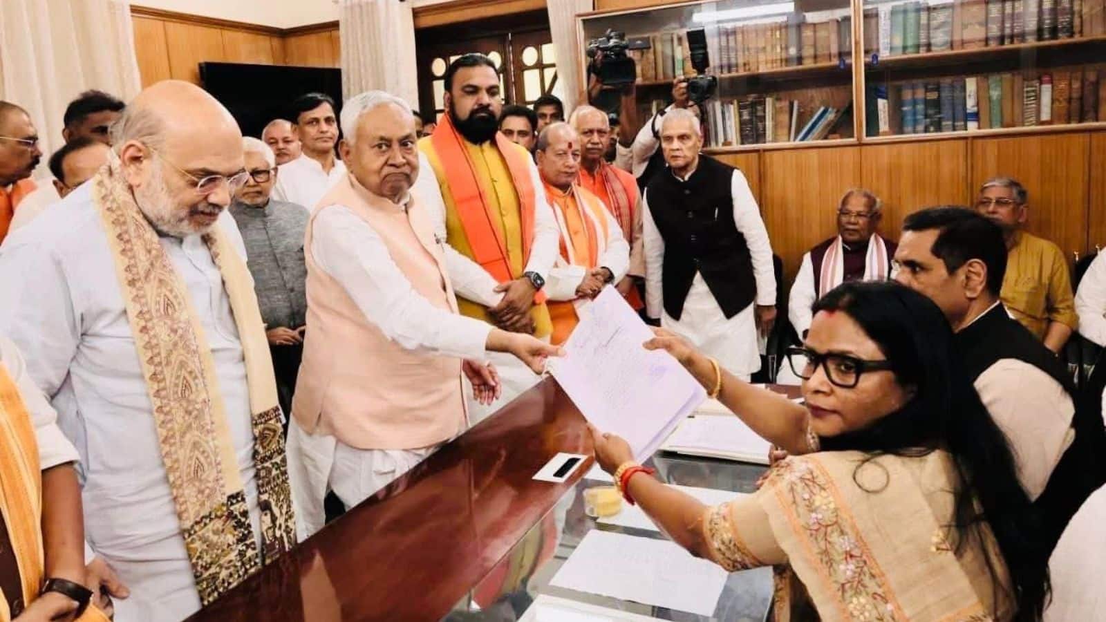 बिहार का नया मुख्यमंत्री कौन होगा? BJP के अंदर चल रही इस सबसे बड़ी दुविधा के सारे चेहरों को जानिए