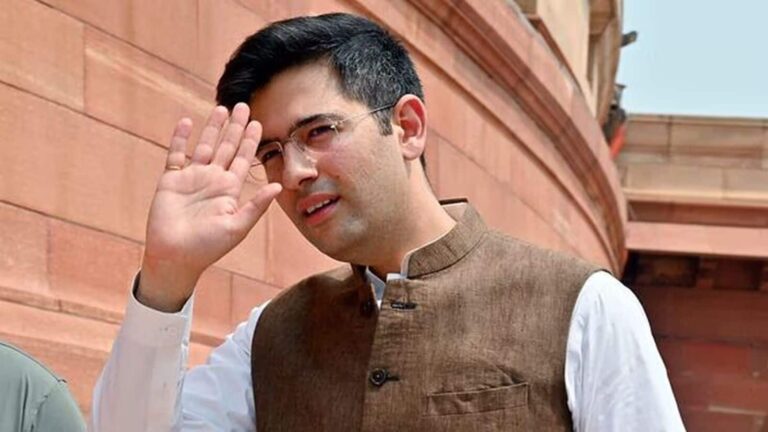 Raghav Chadha News: राघव चड्ढा पर गिरी गाज! AAP ने सांसद को राज्यसभा के उप-नेता के पद से हटाया