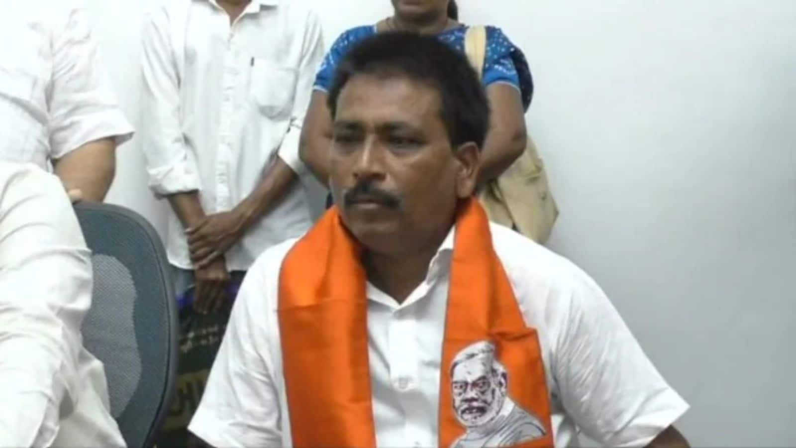 28 साल तक पार्टी ऑफिस में चपरासी, अब मिला चुनावा का टिकट! BJP ने बदली रमेश भील की किस्मत