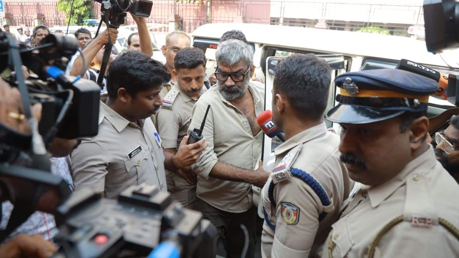 Ranjith Arrested: मशहूर फिल्म डायरेक्टर रंजीत यौन उत्पीड़न के आरोप में गिरफ्तार, मलयालम एक्ट्रेस ने लगाए सनसनीखेज आरोप
