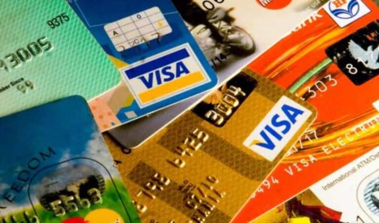 Credit Card बिल पेमेंट में देरी? अब घबराने की जरूरत नहीं! RBI के नए नियम से मिलेगी 3 दिन की मोहलत