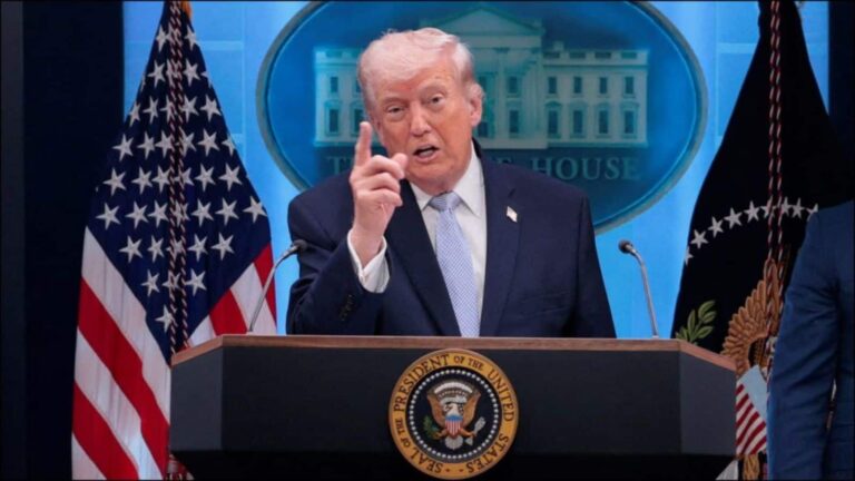 Donald Trump: असली समझौता होने तक ईरान को घेरे रखेगी अमेरिकी सेना, ट्रंप की चेतावनी- 'शर्तों से भटके तो फिर शुरू होंगे हमले'