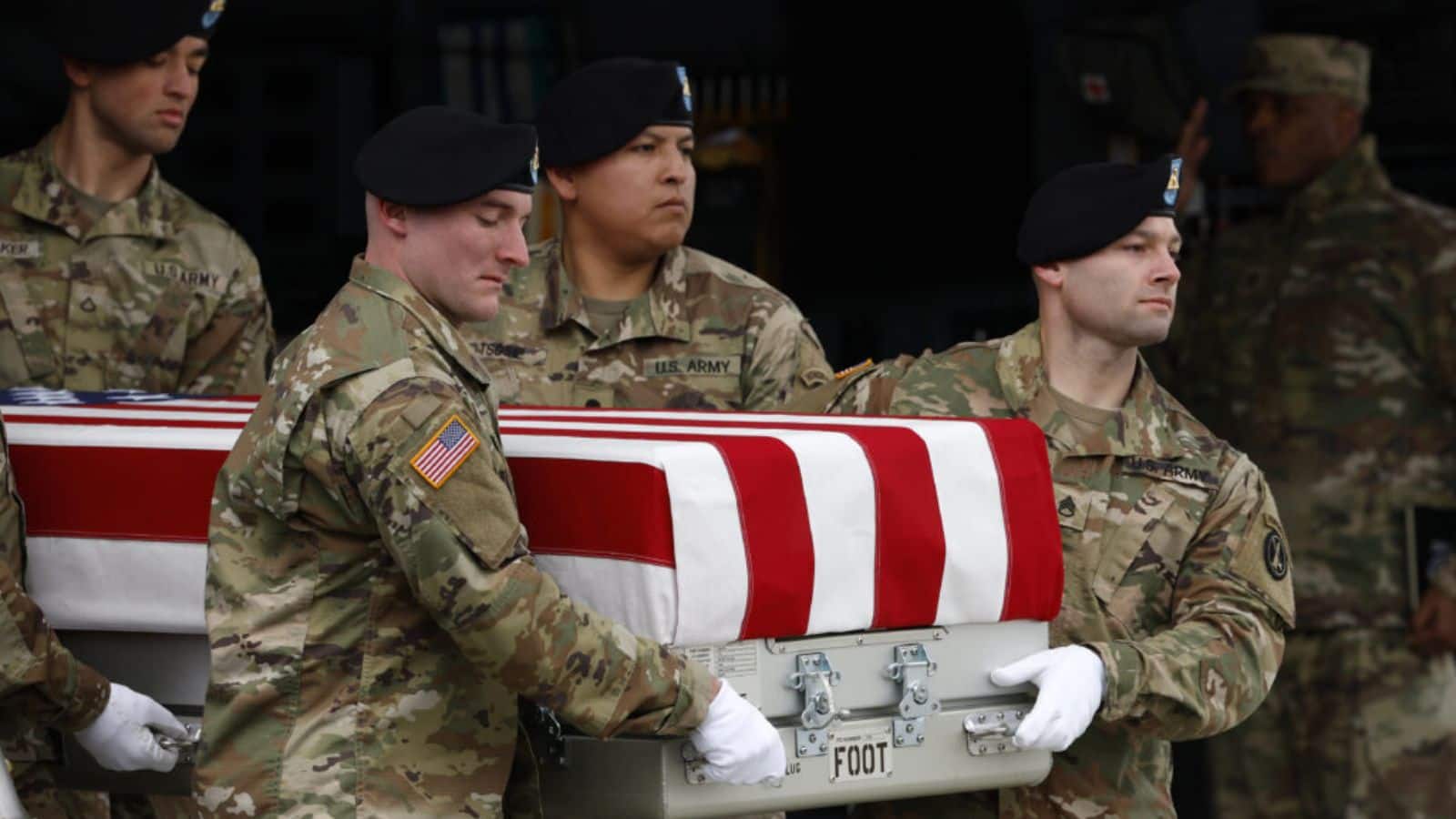 ईरान युद्ध में हो रहा तगड़ा नुकसान, लेकिन छुपा रहा अमेरिका, '750 सैनिकों की गई जान या हुए घायल'!