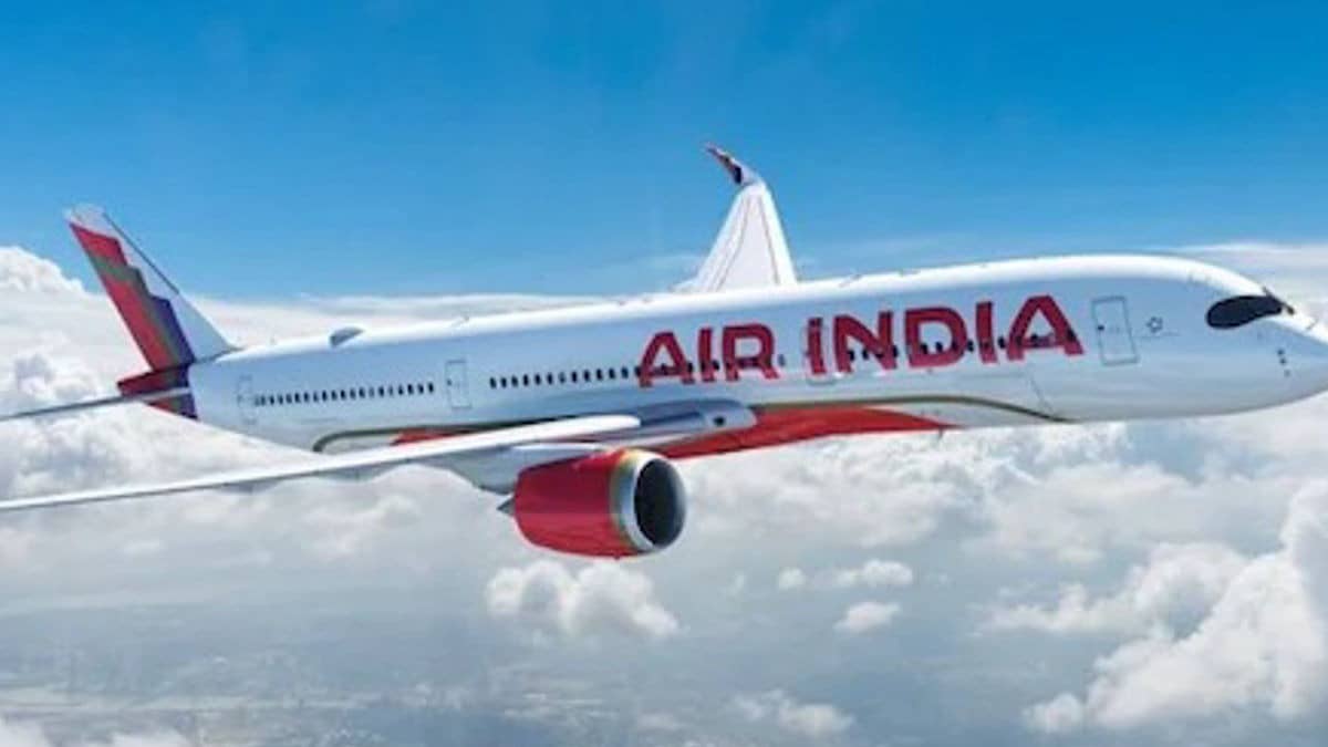 Air India: हवा में ही बंद हो गया एअर इंडिया विमान का इंजन, पायलट बोला- 'PAN PAN' तो मचा हड़कंप; बाल-बाल बचे यात्री