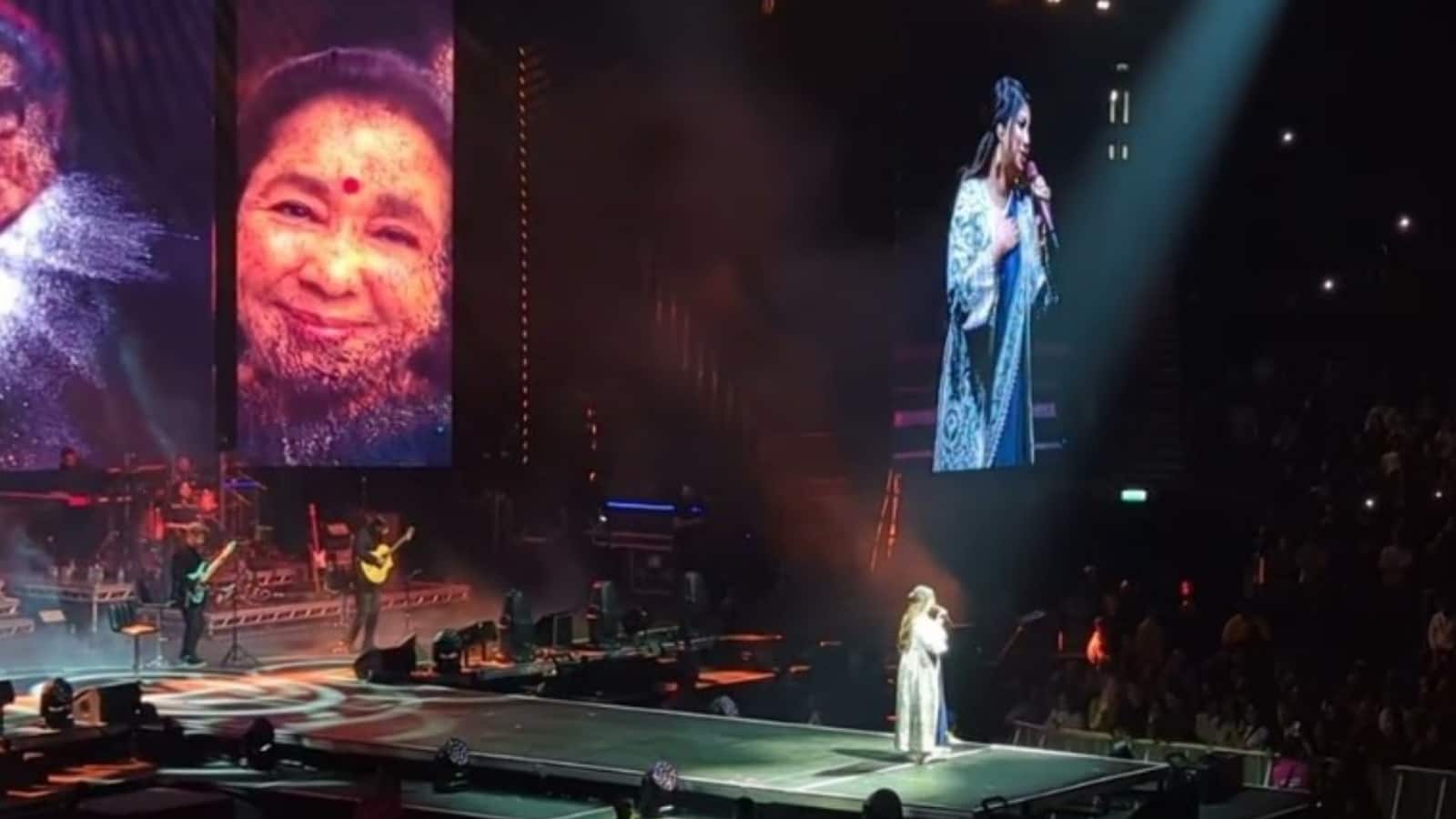 Shreya Ghoshal: 'अभी ना जाओ छोड़ कर...', लंदन कॉन्सर्ट में श्रेया घोषाल ने आशा भोसले को दिया ट्रिब्यूट