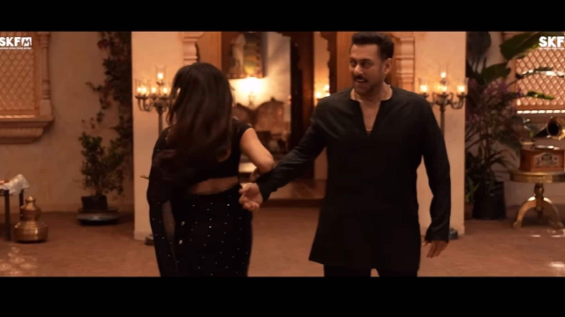 Maatrubhumi: सलमान खान और चित्रांगदा सिंह की ऑन-स्क्रीन केमिस्ट्री ने मचाया धमाल, 'चांद देख लेना' का BTS वीडियो इंटरनेट पर वायरल