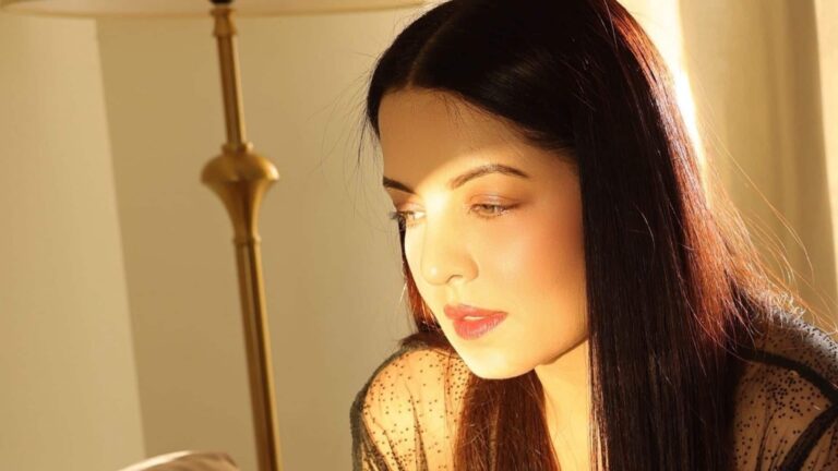 Celina Jaitly: 'अकेले रोती थी, खुद से हार मान ली थी', तलाक और कानूनी लड़ाई के बीच छलका सेलिना जेटली का दर्द