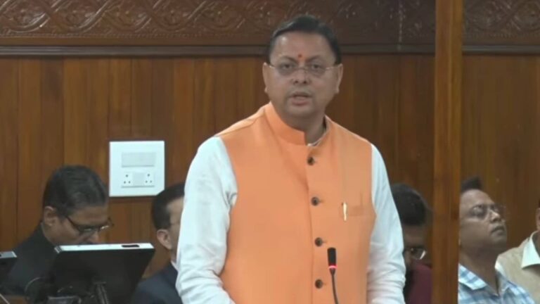 'अहंकारी रावण का अंत माता सीता के अपमान...', महिला आरक्षण को लेकर विपक्ष पर बरसे CM धामी, विधानसभा के विशेष सत्र में हंगामा