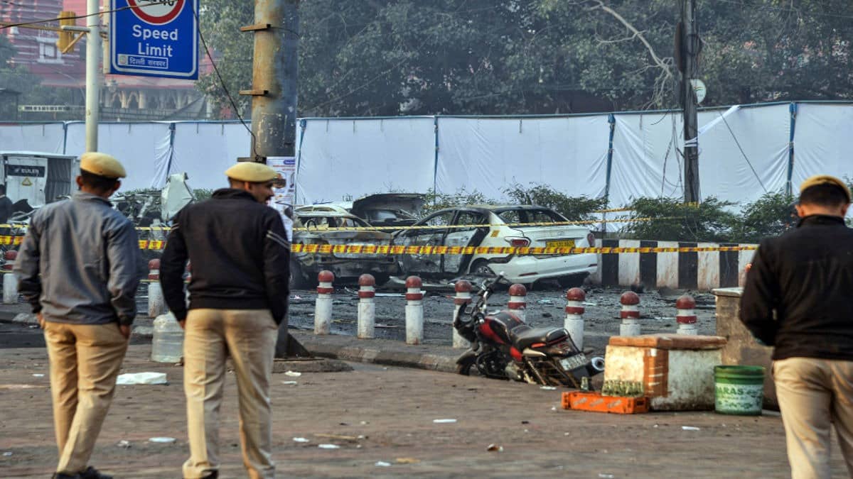 BREAKING: दिल्ली में एक और बड़ा धमाका कर भारत को दहलाने की साजिश नाकाम, जैश-ए-मोहम्मद से जुड़े दो आतंकी गिरफ्तार