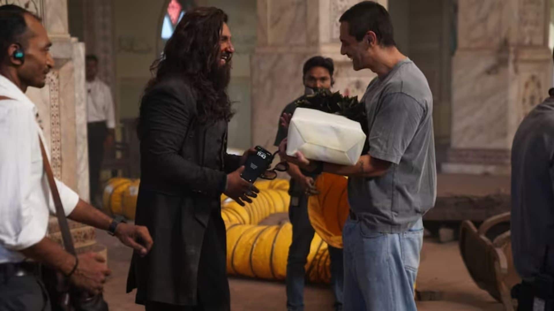 Dhurandhar 2 Climax: 'धुरंधर 2' का खौफनाक क्लाइमेक्स, 500 लीटर पेट्रोल और असली धमाके, रणवीर सिंह ने बिना CGI के जान जोखिम में डाल रचा इतिहास