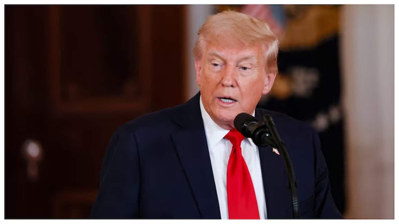 Trump Tariffs: चुनिंदा फार्मा कंपनियों पर US लगाएगा 100% तक टैरिफ, मेटल इंपोर्ट के नियम किए कड़े