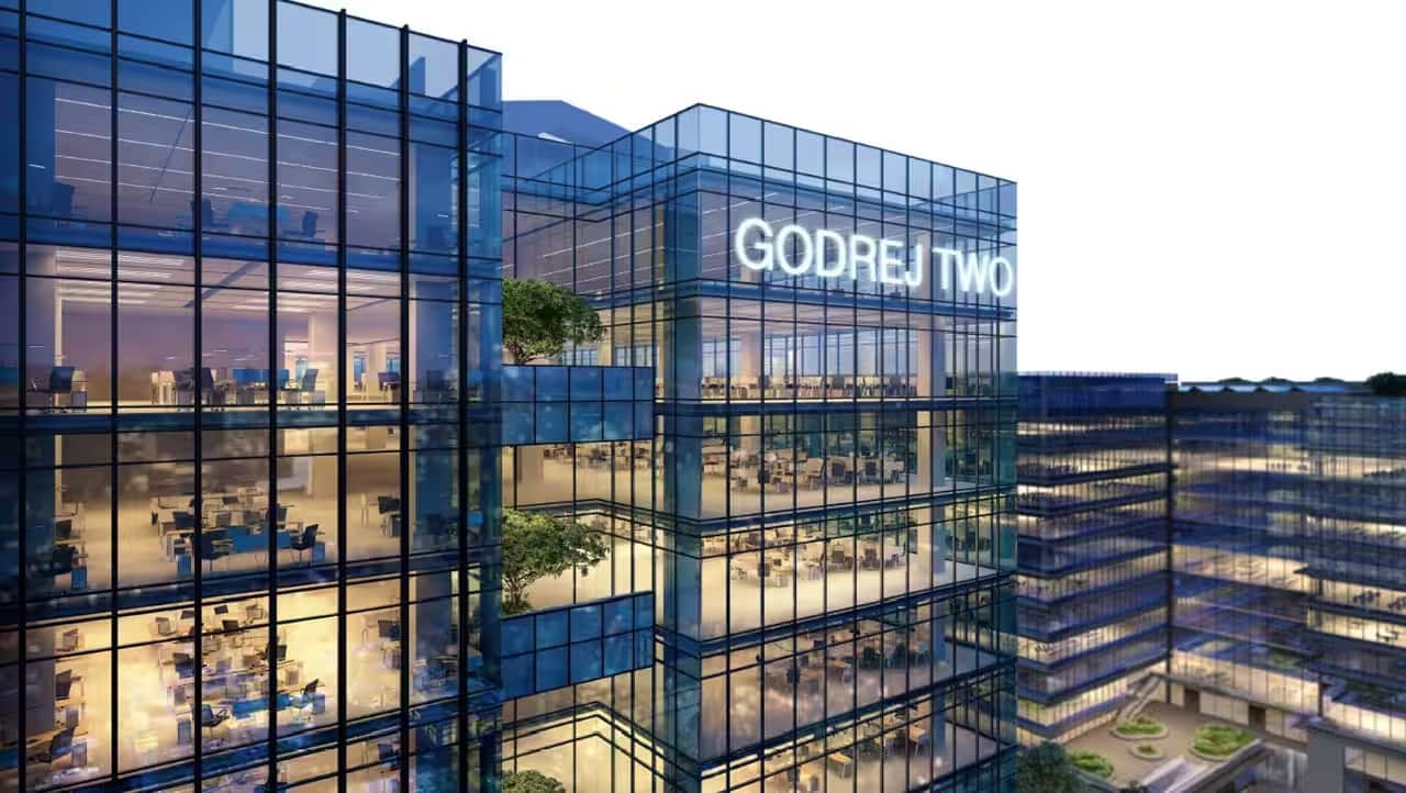 Godrej Industries share: गिरते बाजार में भी रॉकेट बना गोदरेज इंडस्ट्रीज का शेयर, एक महीने में 26% उछला