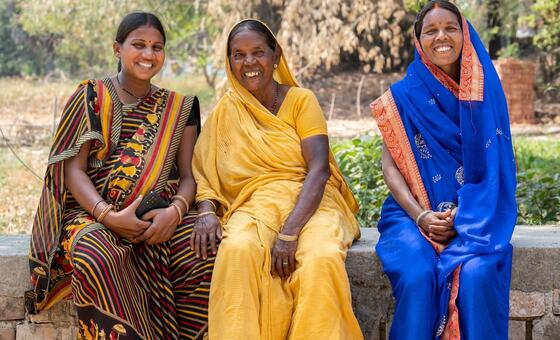 तीन पीढ़ियाँ, एक बदलाव: परिवार नियोजन और अधिकार