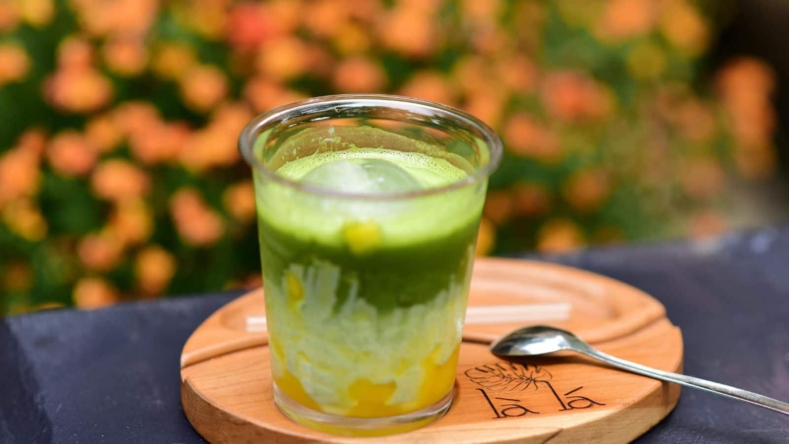 झटपट बनाएं खट्टा-मीठा आम पना, गर्मी से राहत और पाचन होगा मजबूत