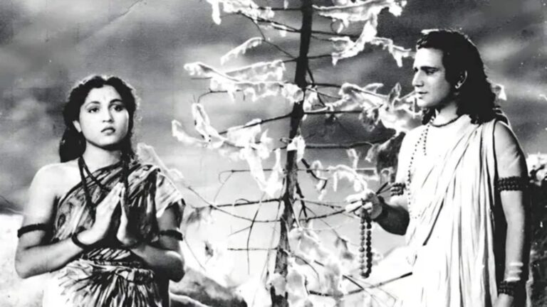 Cinema Ka Flashback: 92 साल पहले श्रीराम के किरदार से छाए थे रणबीर कपूर के परदादा, पृथ्वीराज कपूर ने इस फिल्म से रचा था इतिहास