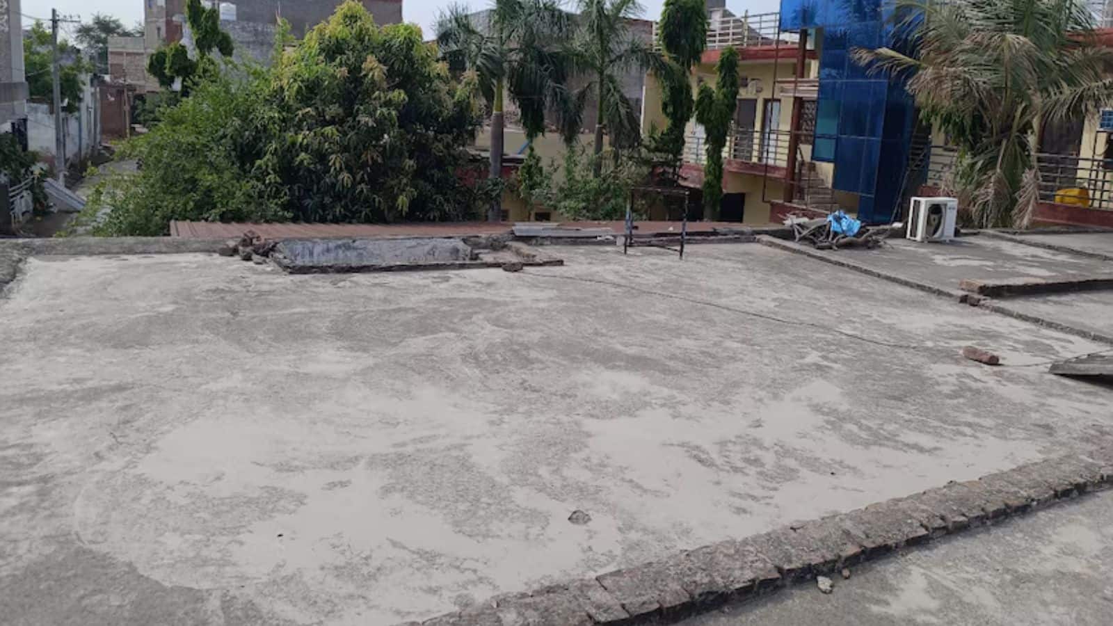 Summer Cooling Tips: AC के बिना भी घर रहेगा बर्फ जैसा ठंडा! बस छत पर करें ये छोटा सा काम और पाएं जबरदस्त राहत