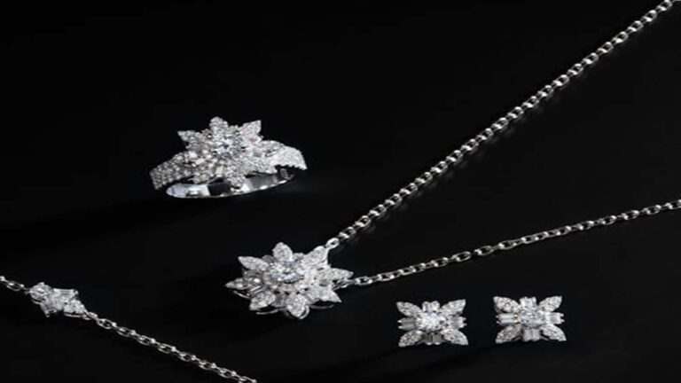 Platinum Rate Today: आज 27 अप्रैल को प्लैटिनम हुआ सस्ता, जानिये रेट