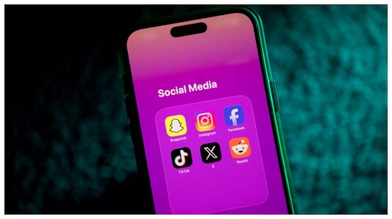 Google, Meta, TikTok को अपने प्लेटफॉर्म पर न्यूज के लिए चुकानी पड़ सकती है कीमत