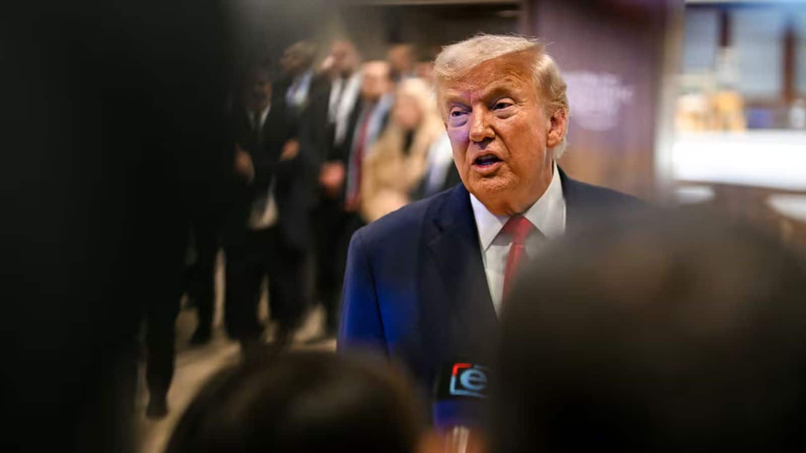 'डर गए थे ट्रंप...', आखिरी वक्त में ठुकराया था खर्ग द्वीप पर कब्जे का प्लान, रिपोर्ट में हुआ बड़ा खुलासा