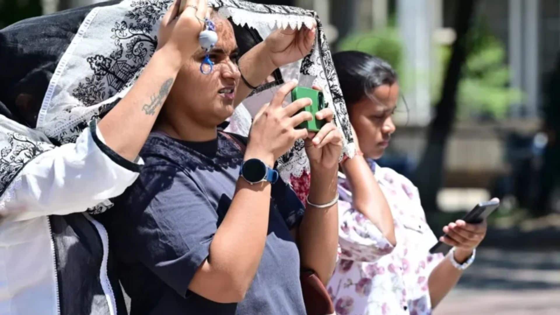 IMD Rain alert in UP: अगले 24 घंटे यूपी में भयानक लू बहने का अलर्ट फिर इन जिलों में होगी बारिश और गर्मी से मिलेगी राहत