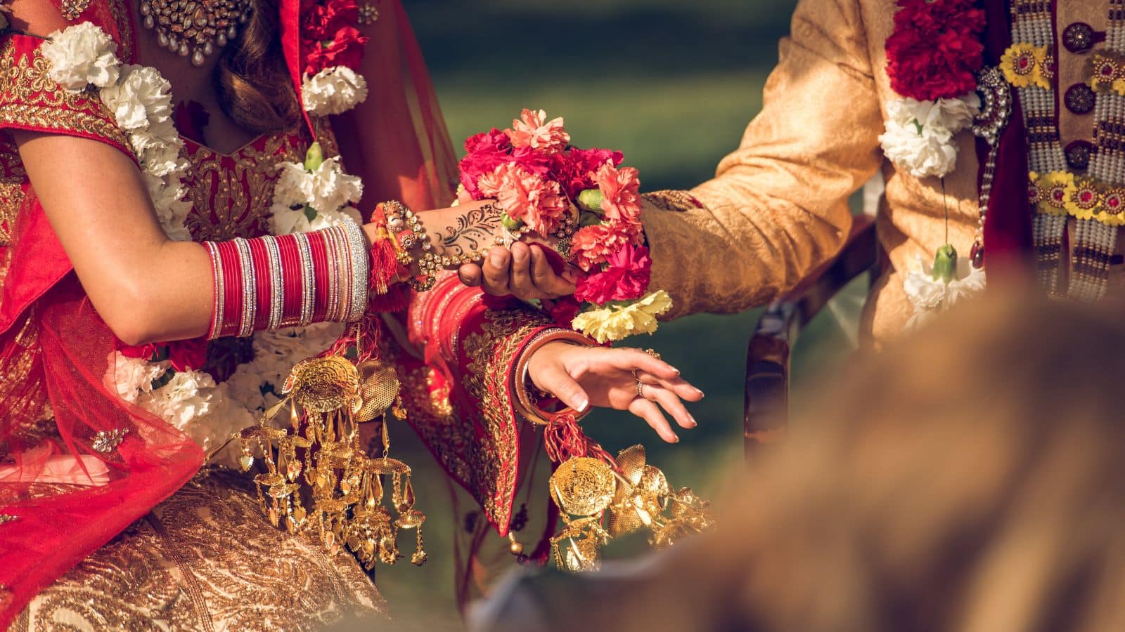 मंडप में लड़खड़ाया दूल्हा, दुल्हन ने तुरंत रोकी शादी, फैसले ने बटोरी सुर्खियां