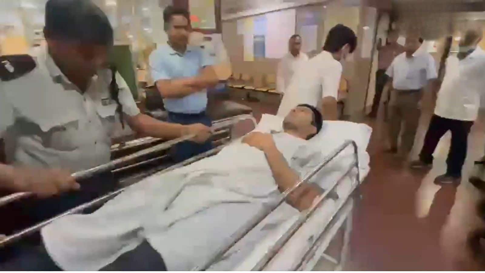 अभिषेक बनर्जी के इलाज पर बवाल! अस्पताल ने कहा भर्ती की जरूरत नहीं, लेकिन ममता बनर्जी ने दिया जोर