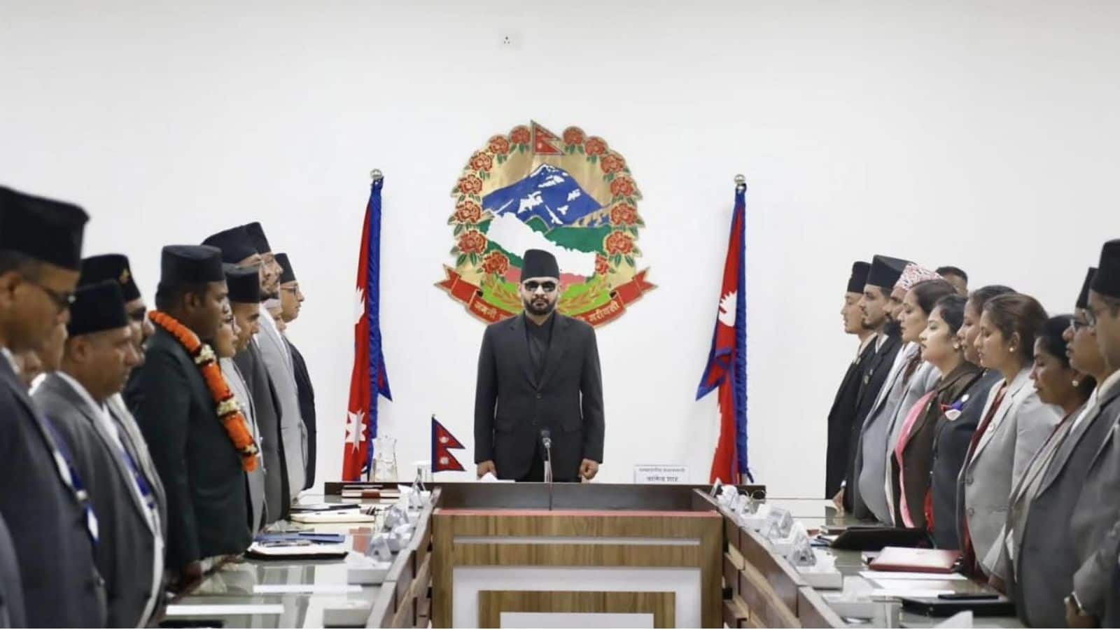 नेपाल के पीएम बालेन शाह के करीबी समेत उनके पार्टी के 17 सांसद Gen-Z क्रांति को लेकर फंसेंगे? फिर राजनीतिक भूचाल!
