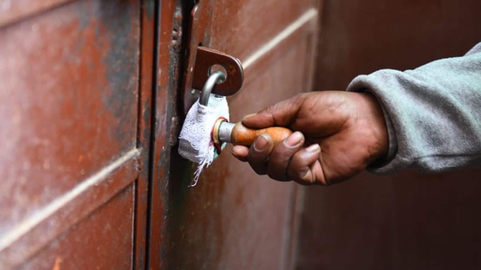 क्या दिल्ली में बड़े पैमाने पर सीलिंग का खतरा! इस एक चीज को लेकर ट्रेडर्स में डर का माहौल