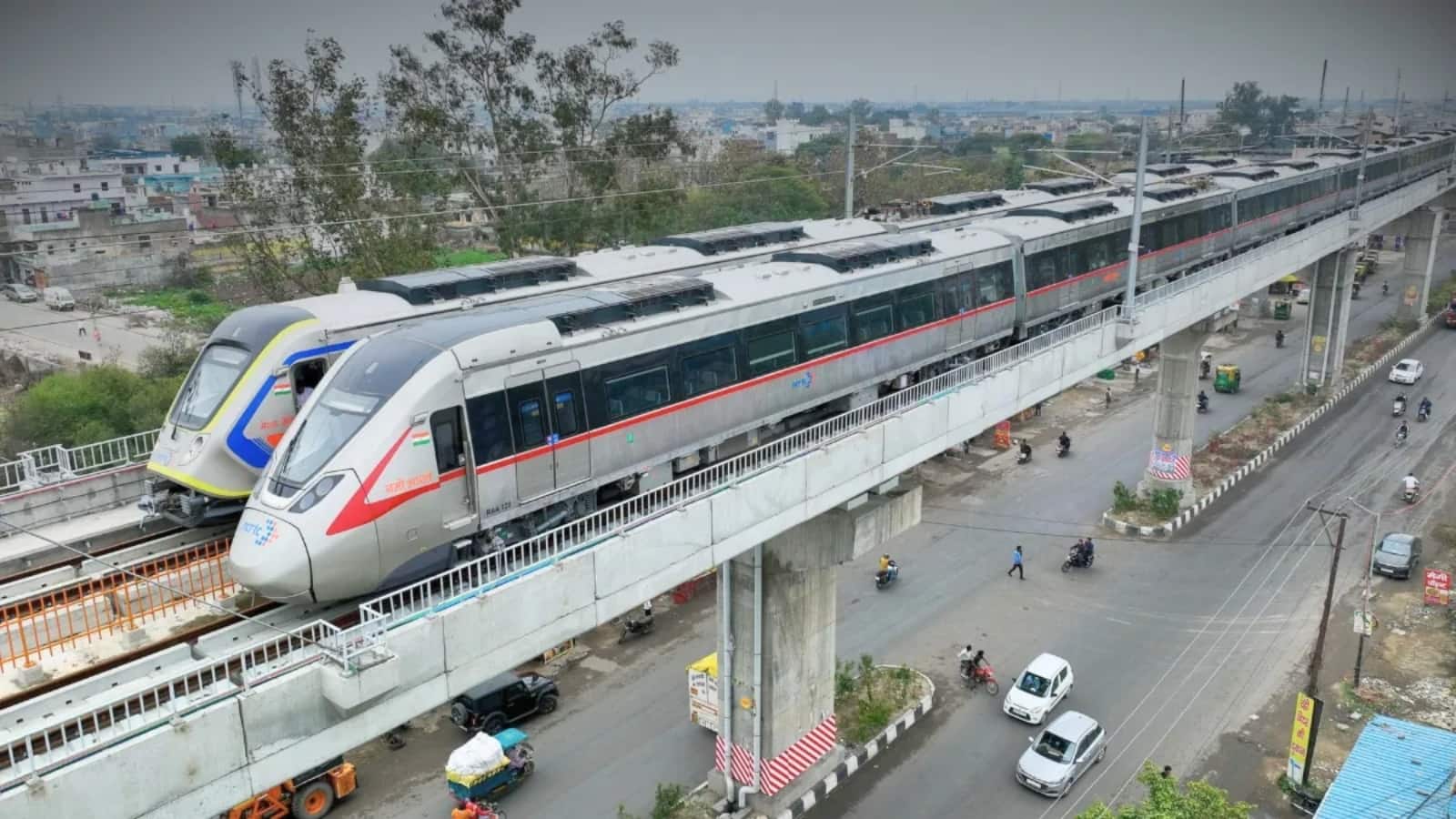 दिल्ली से नोएडा इंटरनेशनल एयरपोर्ट सिर्फ 21 मिनट में! हाई स्पीड कॉरिडोर की ये रैपिड रेल बदल देगी NCR की तस्वीर