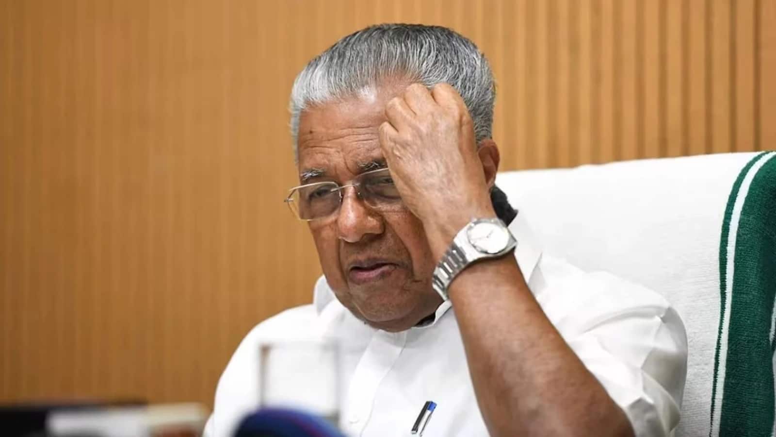 केरल में ED का बड़ा एक्शन! पूर्व मुख्यमंत्री पिनाराई विजयन के घर समेत कई ठिकानों पर छापेमारी