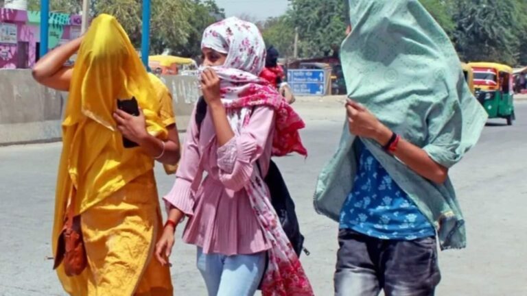 Delhi Weather Today: दिल्ली में आज 47 ℃ पहुंच सकता है टेंप्रेचर, IMD ने दिया हीटवेव का ऑरेंज अलर्ट, 26 मई तक ऐसा रहेगा मौसम