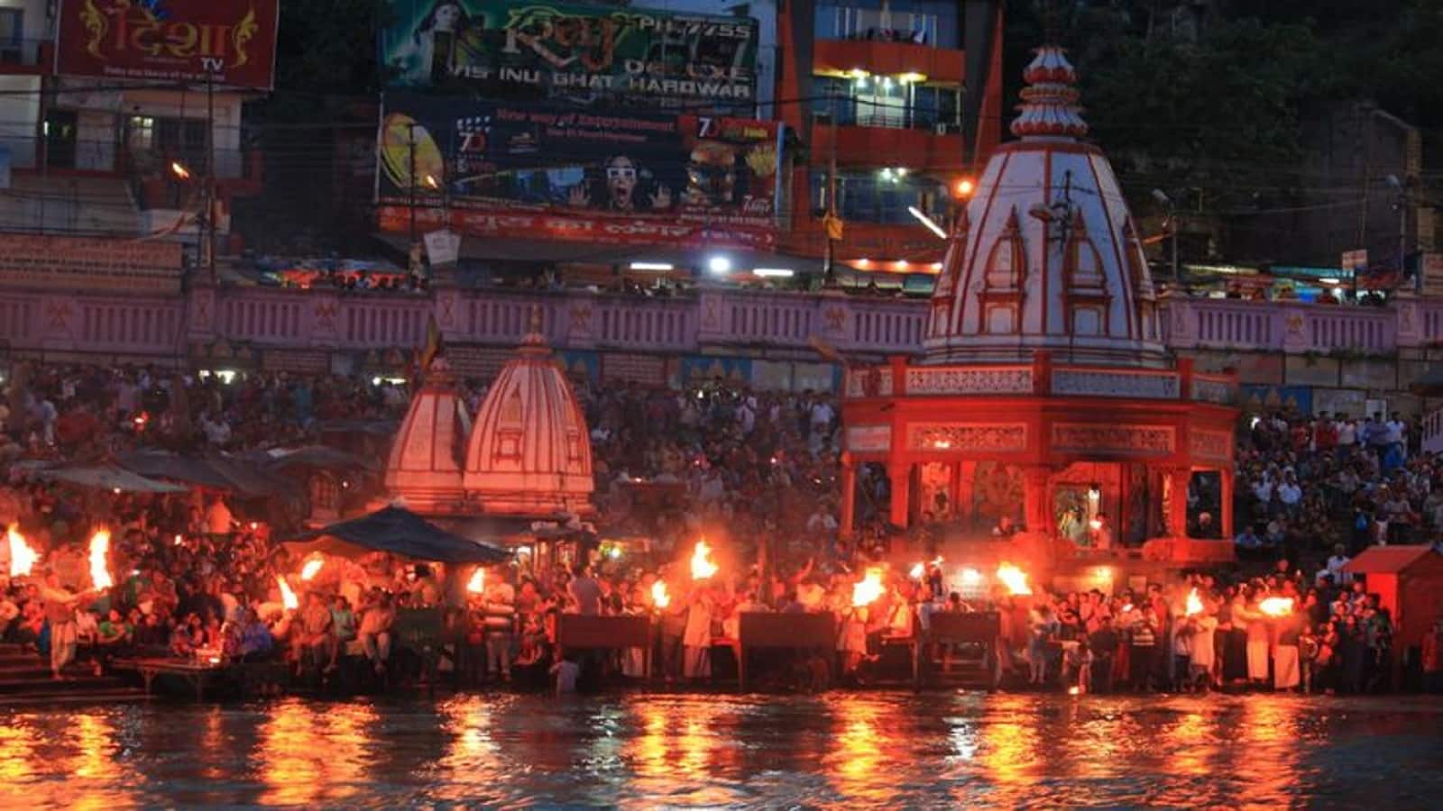 Ganga Dussehra 2026: गंगा दशहरा आज, जानें स्नान-दान का अभिजीत मुहूर्त और गंगा अवतरण की पौराणिक कथा