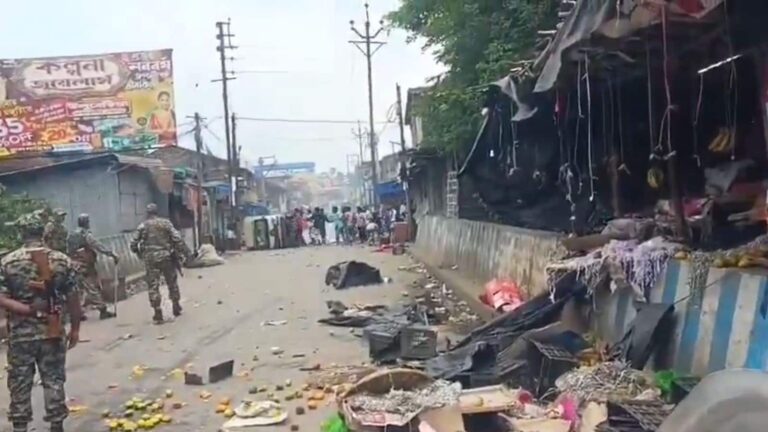 हावड़ा में बमबाजी और पथराव, कई लोग घायल! पश्चिम बंगाल में नहीं रुक रही चुनाव बाद हिंसा