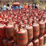LPG Price Today: दिल्ली में गैस सिलेंडर के ताजा दाम जारी, यहां जानें घरेलू और कमर्शियल LPG के नए रेट
