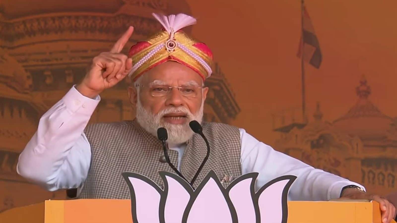 PM Modi Attack Congress: 'सत्ता की भूखी कांग्रेस ने DMK की पीठ में छुरा घोंप दिया..'; स्टालिन का साथ छोड़ने पर भड़के पीएम मोदी, विपक्ष को 'परजीवी पार्टी' बताया