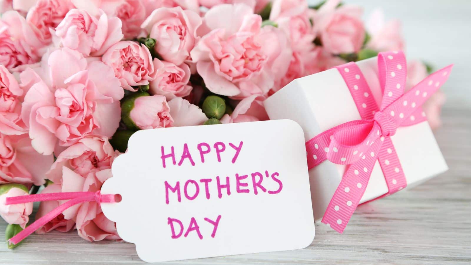 Happy Mother's Day 2026: अगर मां से करते हैं बेहद प्यार, तो मदर्स डे पर जरूर भेजें ये खास लाइन्स