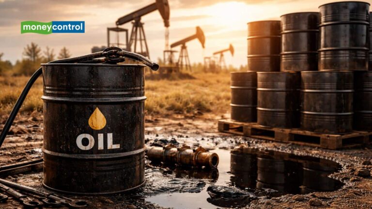 Crude Oil Price: ईरान के साथ समझौते की उम्मीद में ब्रेंट क्रूड $93 के करीब फिसला, 1 हफ्ते में 11%  लुढ़का