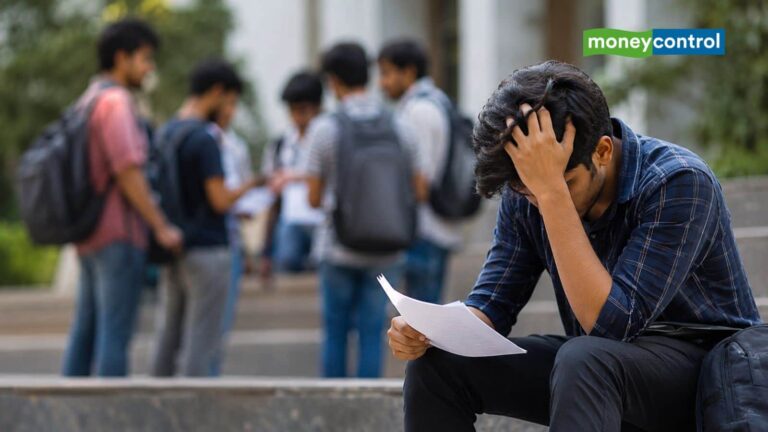 IIT और NIT स्टूडेंट्स को बड़ा झटका! इस अमेरिकी कंपनी ने वापस लिए कैंपस प्लेसमेंट ऑफर; 35 से 40 लाख रुपये था पैकेज