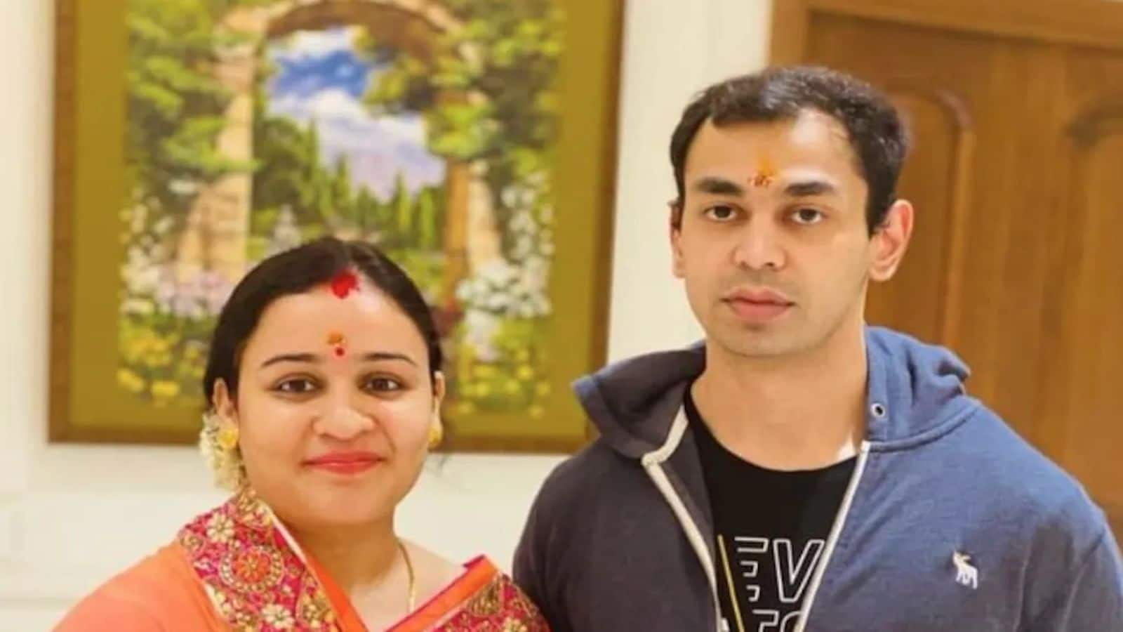 Prateek Yadav Death: जब पत्नी अपर्णा के साथ रिश्तों को लेकर शुरू हो गई थीं बातें, उसके बाद प्रतीक यादव ने दिया था ऐसा रिएक्शन!