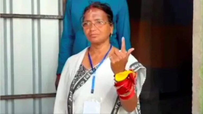 Panihati Chunav Result 2026: टीएमसी का किला ढहाने के करीब आरजी कर रेप पीड़िता की मां, रत्ना देबनाथ 20 हजार वोटों से आगे