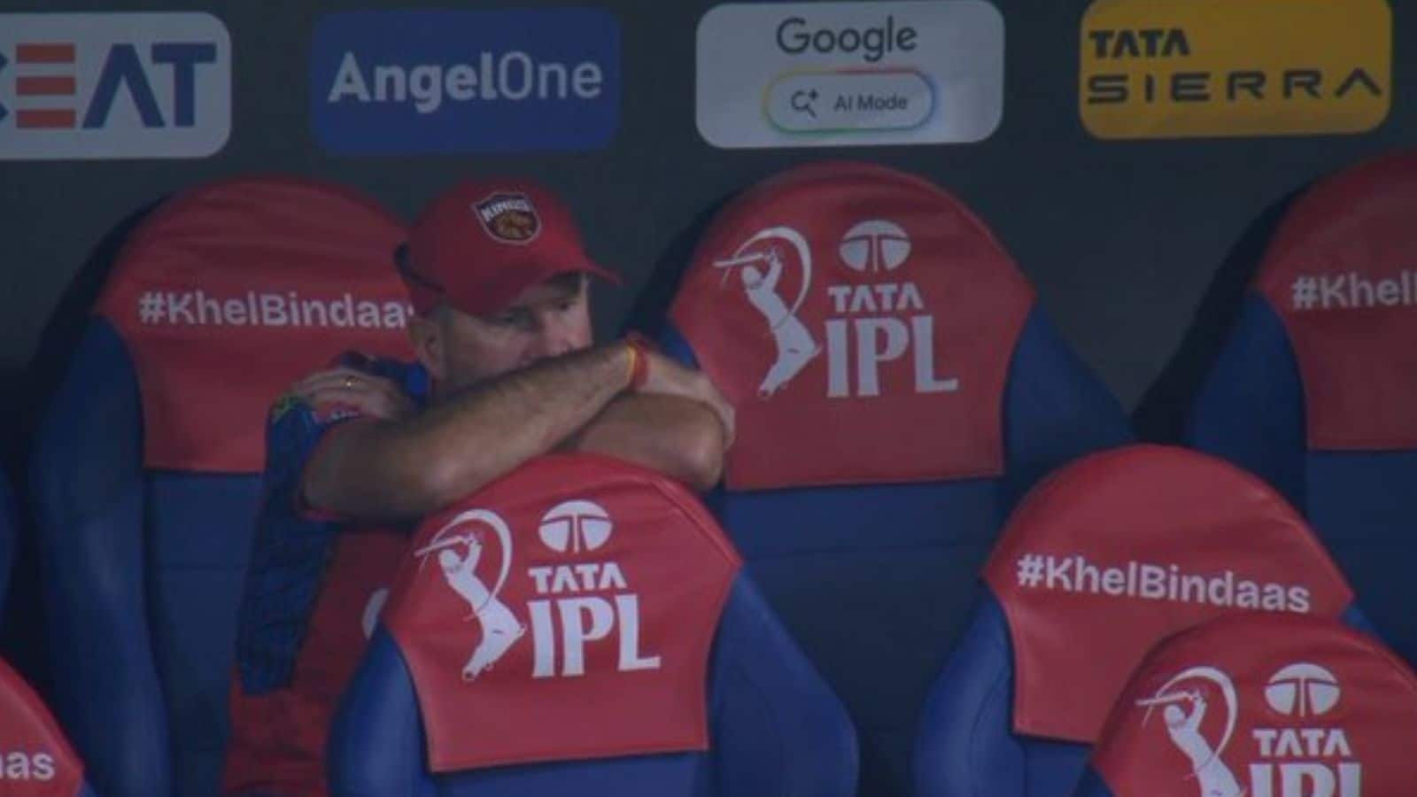 IPL 2026: हार के बाद एकदम अकेले... पंजाब के कोच रिकी पोटिंग की ये तस्वीर हुई वायरल