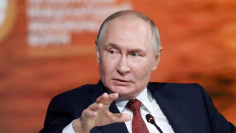 Russia-Ukraine War: गुड न्यूज! अब खत्म होने वाला है रूस-यूक्रेन युद्ध, व्लादिमीर पुतिन का आया चौंकाने वाला बयान