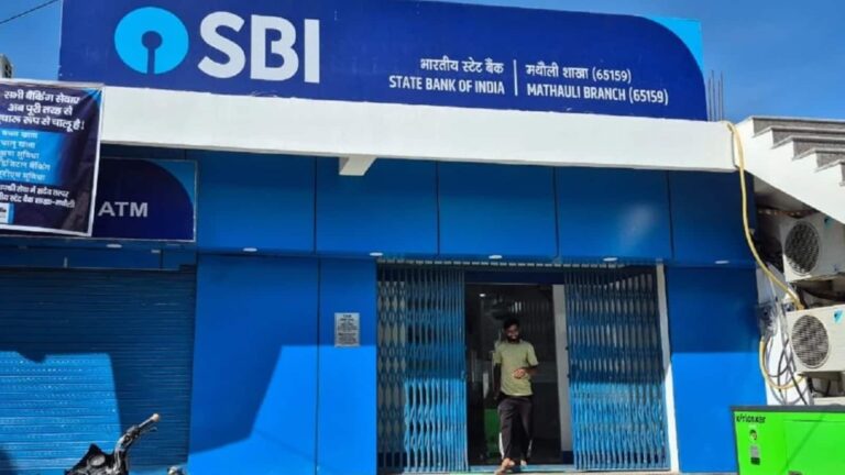 SBI Bank Holidays: फटाफट आज निपटा लें अपने सारे काम, जानें 28 मई तक अलग-अलग जगह क्यों नहीं खुलेंगे एसबीआई बैंक के ब्रांच