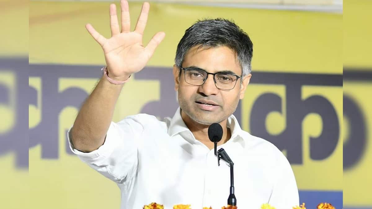 AAP छोड़ बीजेपी जॉइन करने वाले सांसद पर पंजाब में FIR, संदीप पाठक पर लटकी गिरफ्तारी की तलवार
