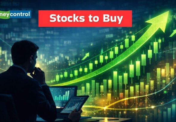 Stocks to Buy: 61% तक रिटर्न कमाने का मौका, एक्सपर्ट की इन 10 स्टॉक्स को खरीदने की सलाह