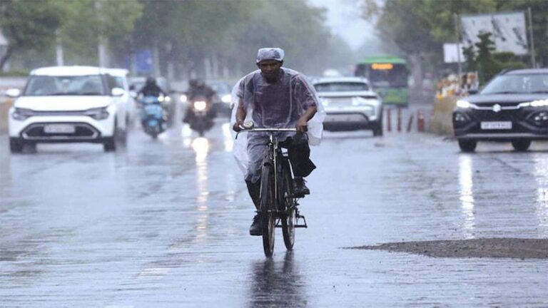 IMD Heavy Rain Alert: इन 22 राज्यों में आंधी-तूफान के साथ प्रचंड बारिश का अलर्ट, 100kmph रफ्तार से बवंडर! 4 जून तक मौसम रहेगा ऐसा